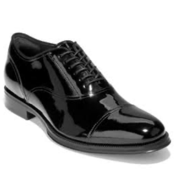 COLE HAAN Modern Essentials Black Patent Leather Cap Toe Oxfords C38309